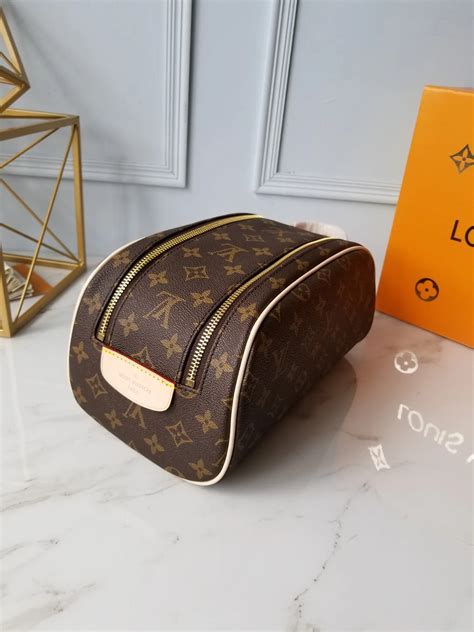 fake louis vuitton toiletry bag|Louis Vuitton toiletry pouch 19.